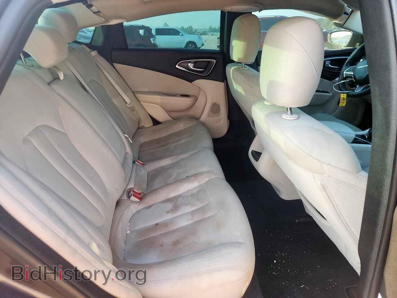 2016 CHRYSLER 200 - VIN: 1C3CCCAB8GN149506 - Фото 10