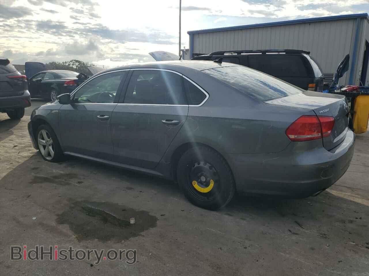 2015 VOLKSWAGEN PASSAT - VIN: 1VWBV7A32FC108636 - Фото 2