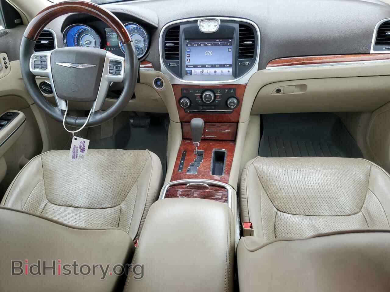2011 CHRYSLER 300 - VIN: 2C3CA6CT3BH581385 - Фото 8