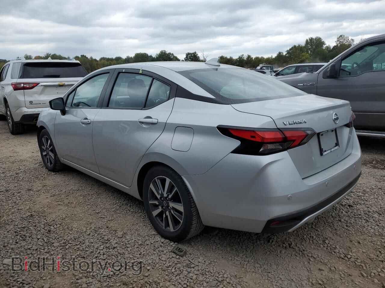 2021 NISSAN VERSA - VIN: 3N1CN8EV1ML869610 - Фото 2