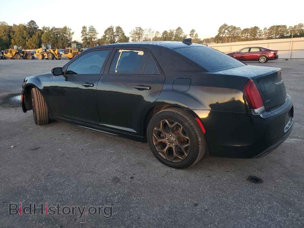 2016 CHRYSLER 300 - VIN: 2C3CCAGG2GH270323 - Фото 2
