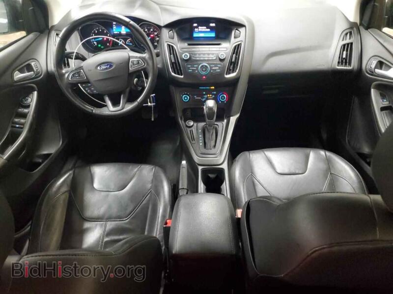 2015 Ford FOCUS (VIN 1FADP3F22FL260405) — фото 8 из 14