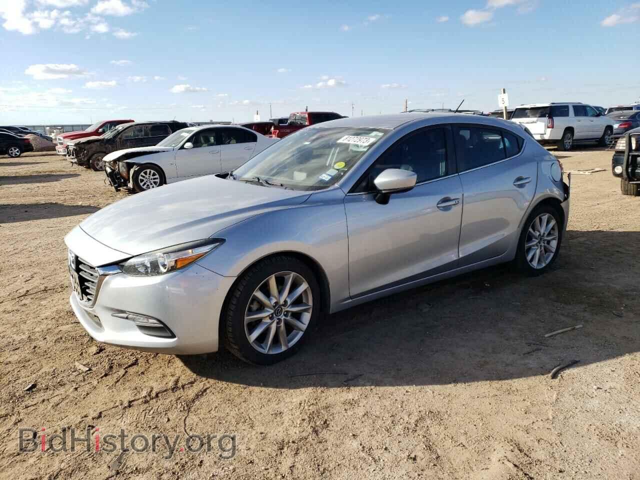 Фотография 3MZBN1L73HM138744 - MAZDA 3 2017