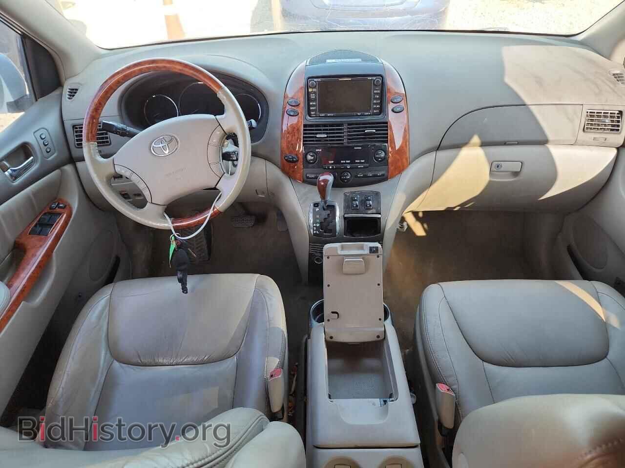 2010 TOYOTA All Models - VIN: 5TDDK4CC2AS032178 - Фото 8