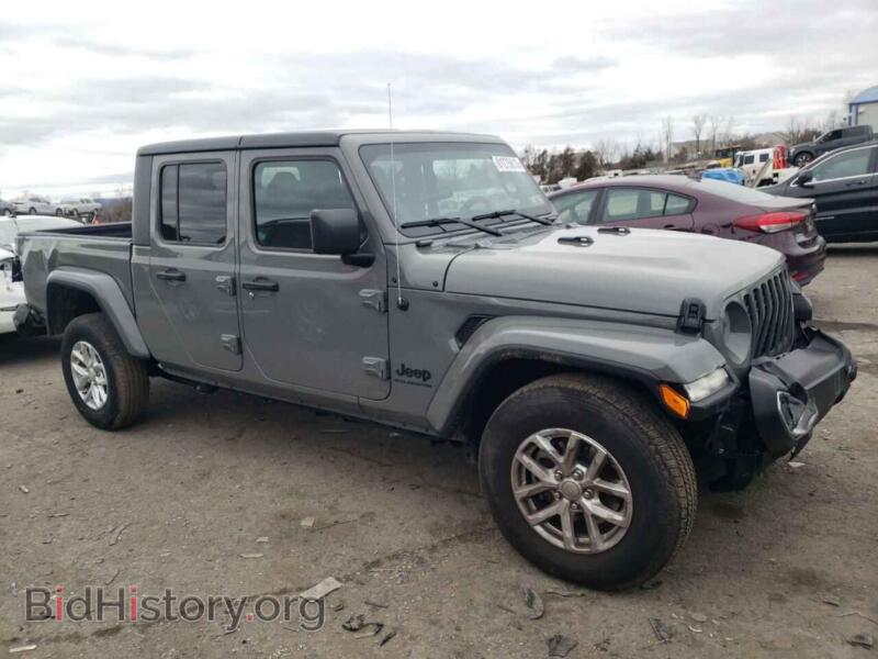 2023 Jeep GLADIATOR (VIN 1C6HJTAG4PL562643) — photo 4 of 12
