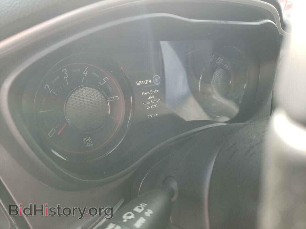 2019 DODGE CHALLENGER - VIN: 2C3CDZAG9KH566629 - Фото 9