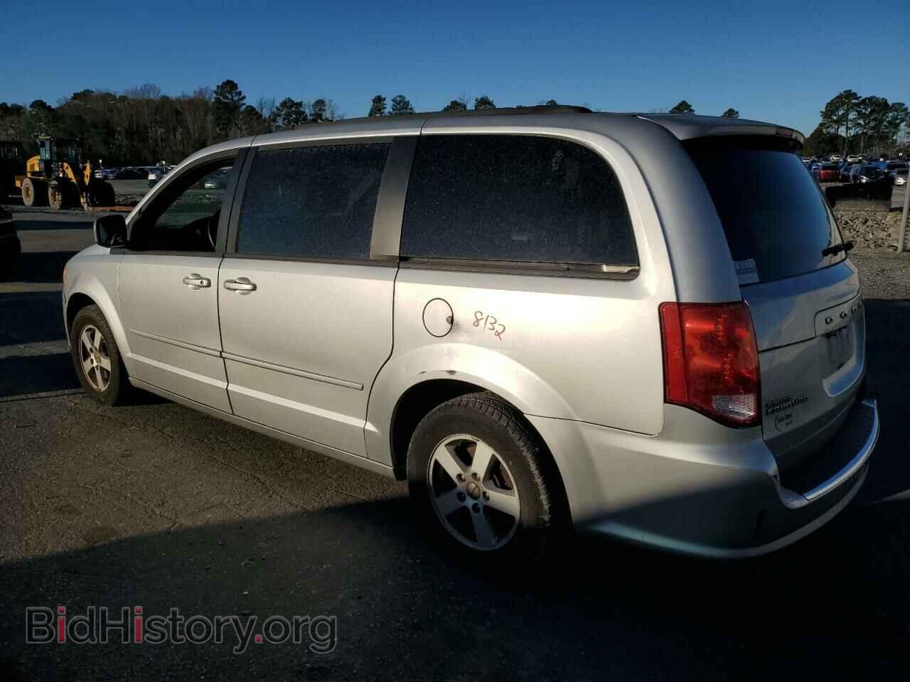 2012 DODGE CARAVAN - VIN: 2C4RDGCG3CR177357 - Photo 2
