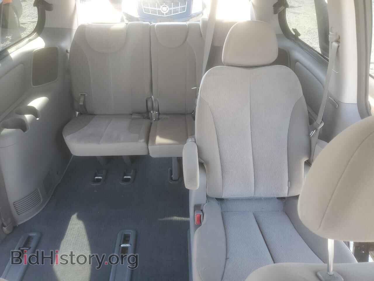 2012 KIA All Models - VIN: KNDMG4C75C6432551 - Фото 10