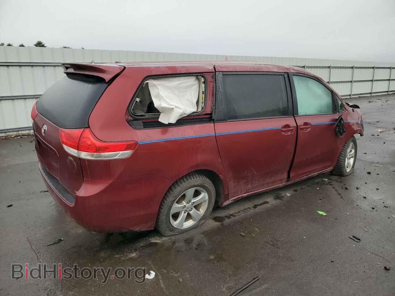 2012 TOYOTA SIENNA - VIN: 5TDKA3DC7CS011039 - Фото 3