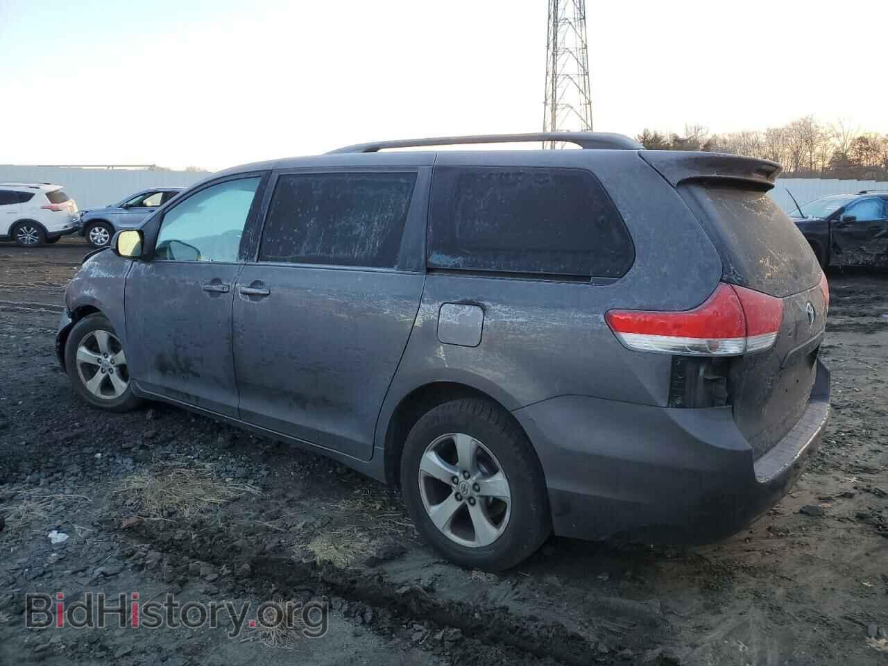 2012 TOYOTA All Models - VIN: 5TDKK3DC2CS241570 - Фото 2