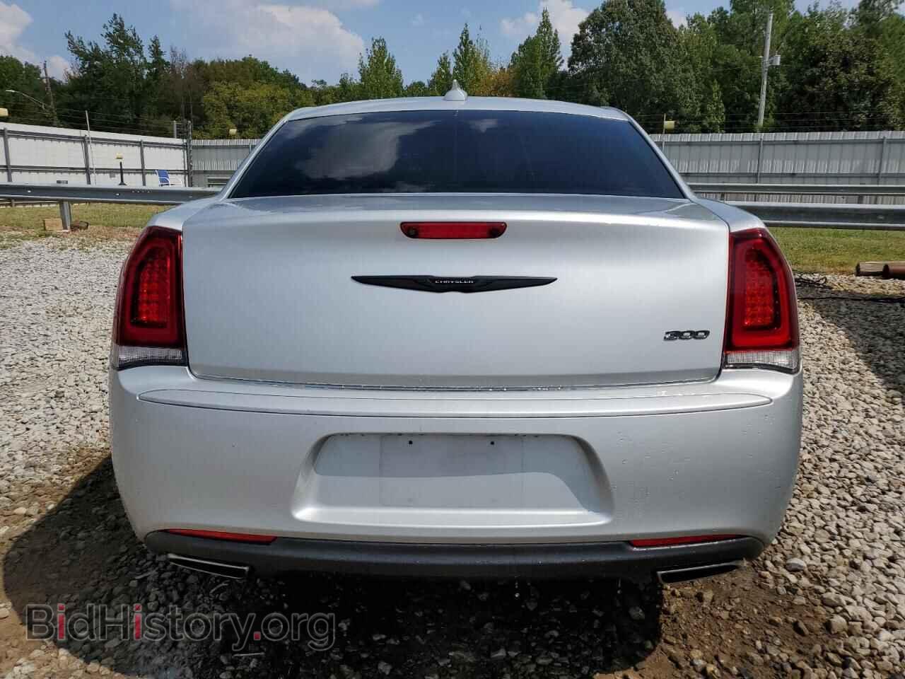 2020 CHRYSLER 300 - VIN: 2C3CCAAG6LH172012 - Фото 6