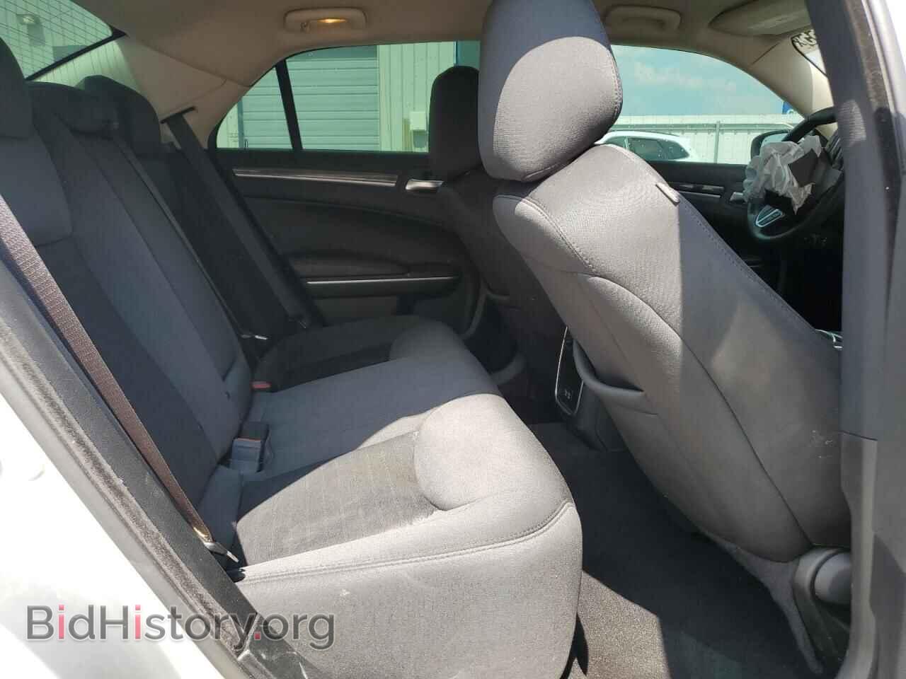 2020 CHRYSLER 300 - VIN: 2C3CCAAG6LH172012 - Фото 10