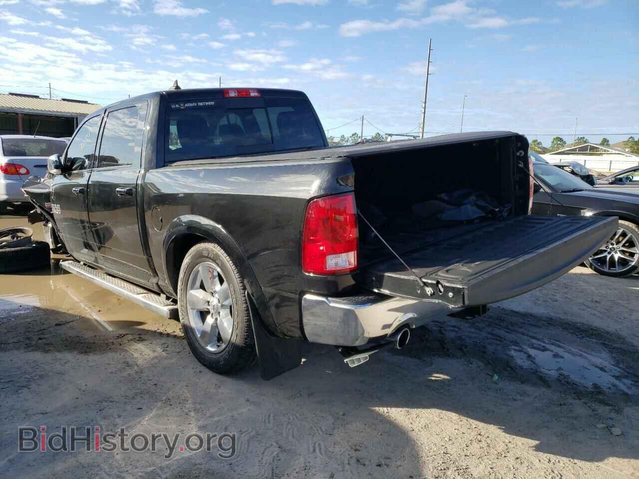 2018 RAM 1500 - VIN: 1C6RR6LT8JS143751 - Photo 2