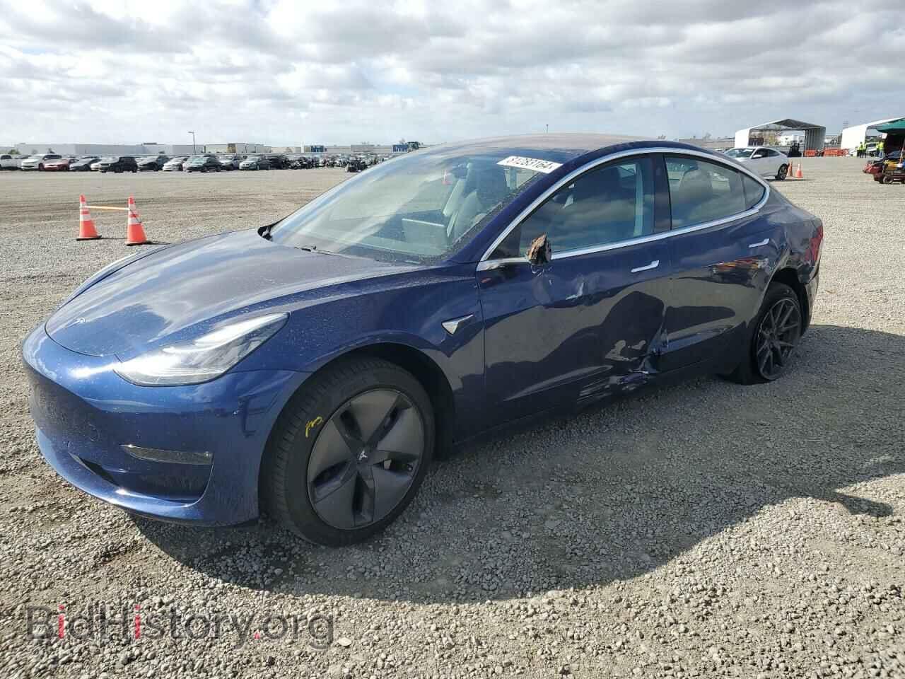 Photo 5YJ3E1EA4JF014556 - TESLA MODEL 3 2018