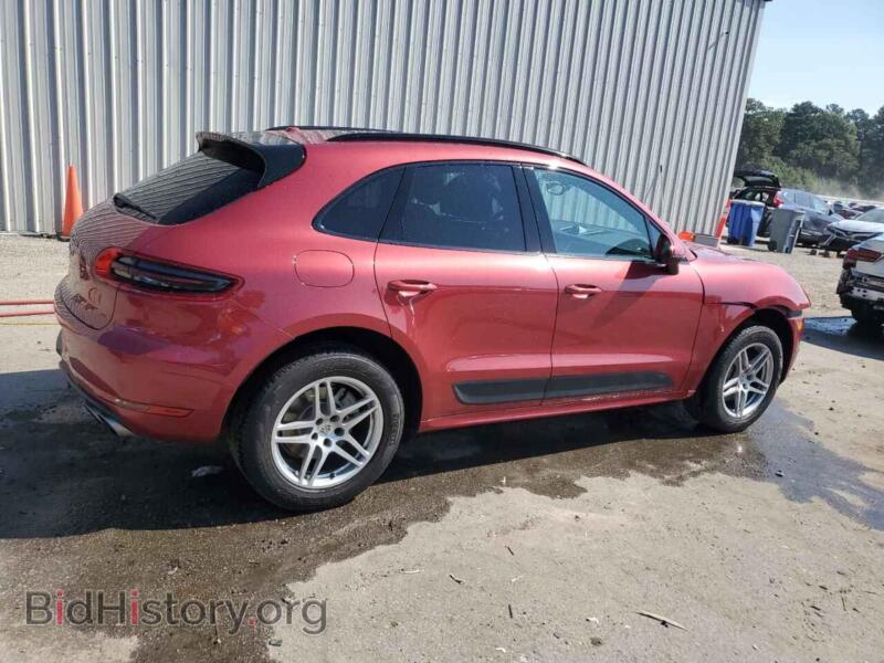 2016 Porsche MACAN (VIN WP1AB2A56GLB45183) — photo 3 of 15