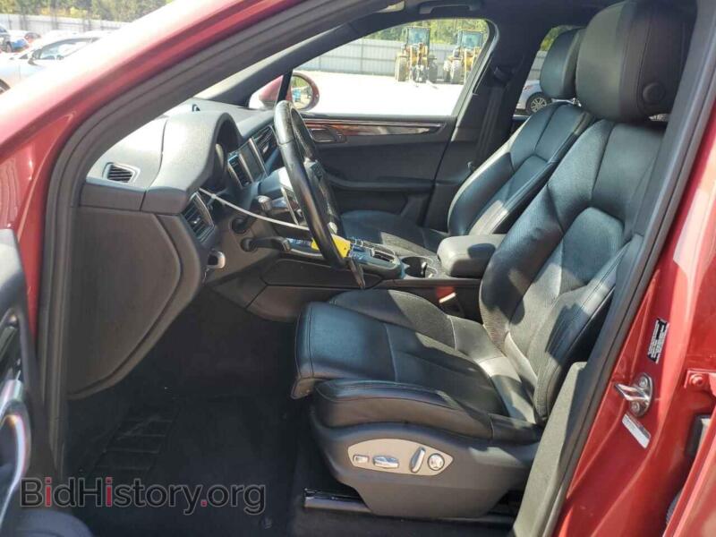 2016 Porsche MACAN (VIN WP1AB2A56GLB45183) — photo 7 of 15