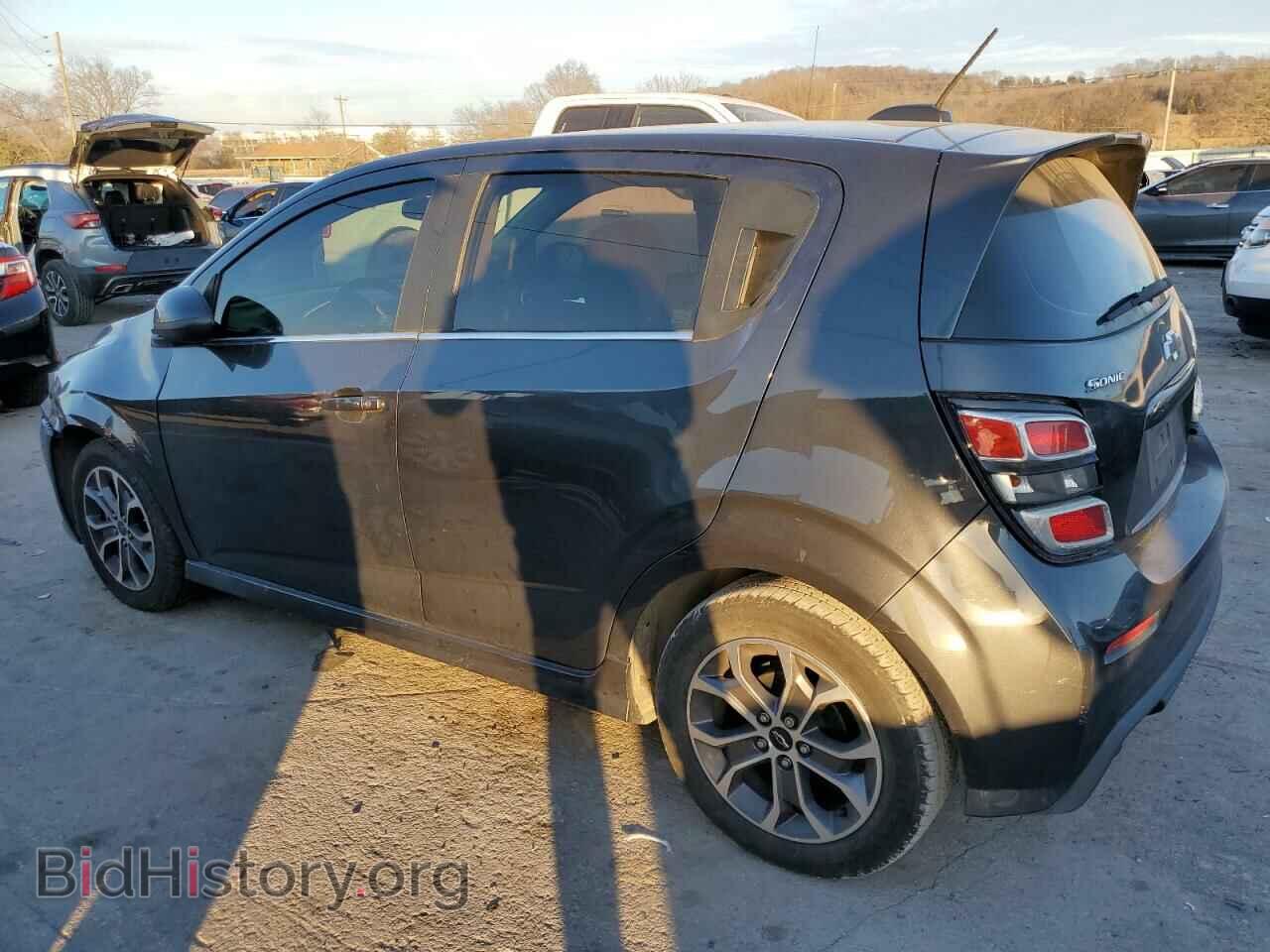 2019 CHEVROLET SONIC - VIN: 1G1JD6SB5K4136154 - Фото 2