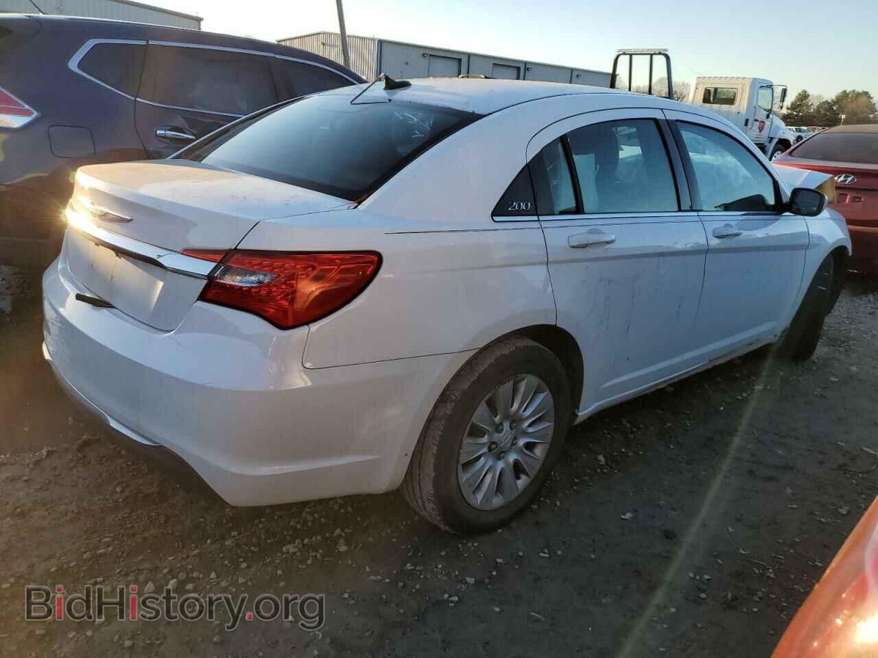 2012 CHRYSLER 200 - VIN: 1C3CCBAB2CN140272 - Photo 3