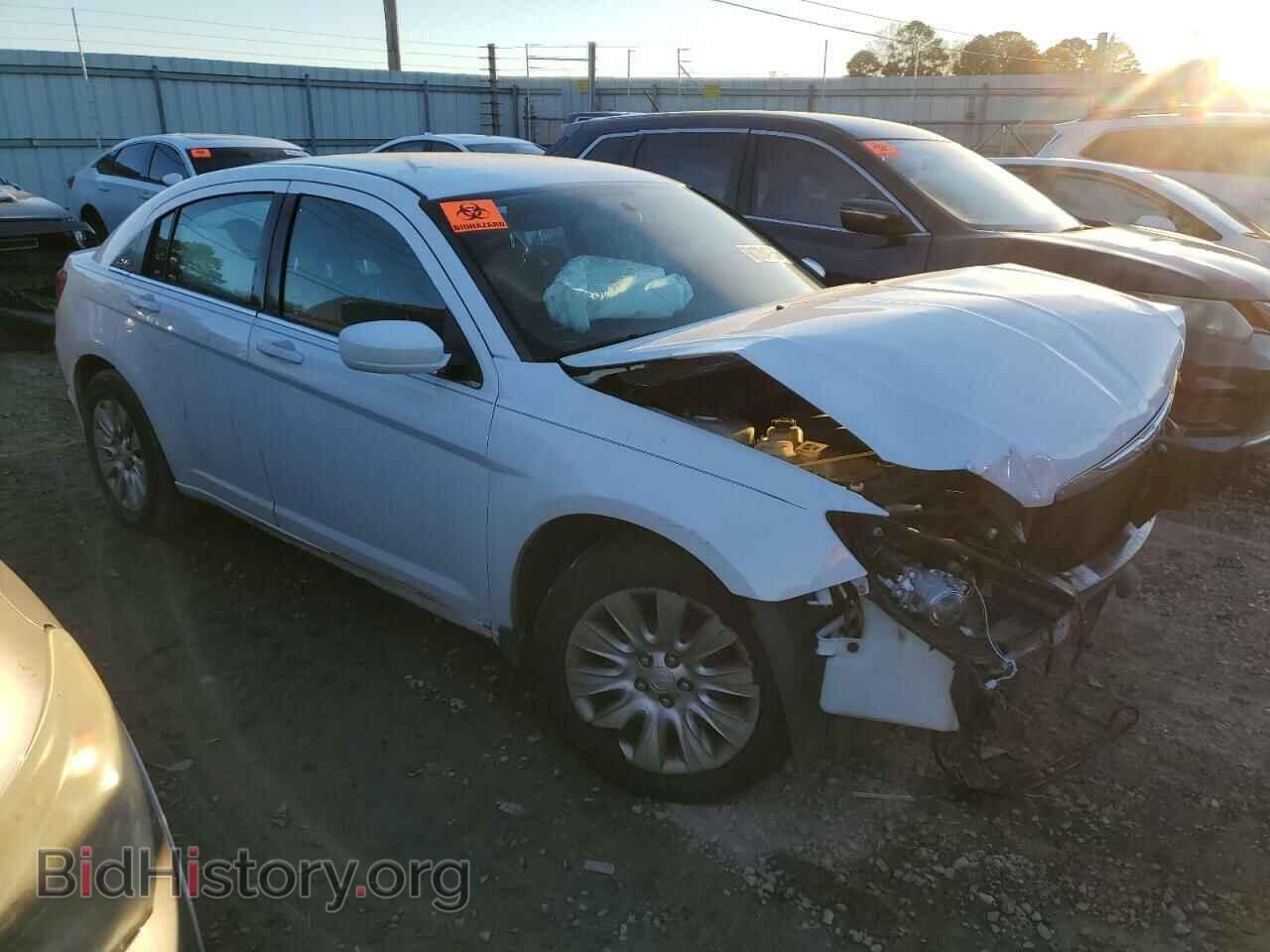 2012 CHRYSLER 200 - VIN: 1C3CCBAB2CN140272 - Photo 4