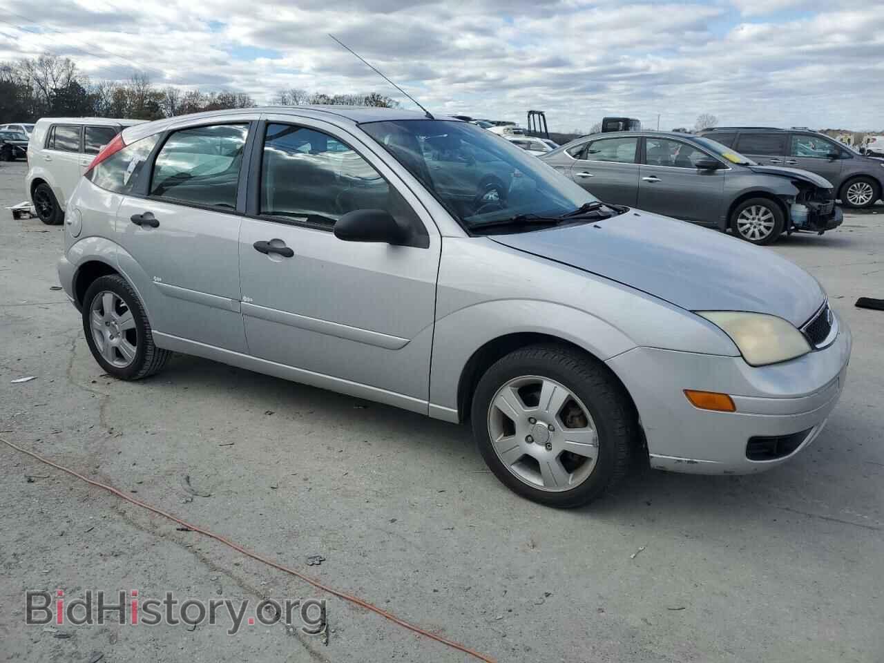 2007 FORD FOCUS - VIN: 1FAFP37N37W305496 - Фото 4