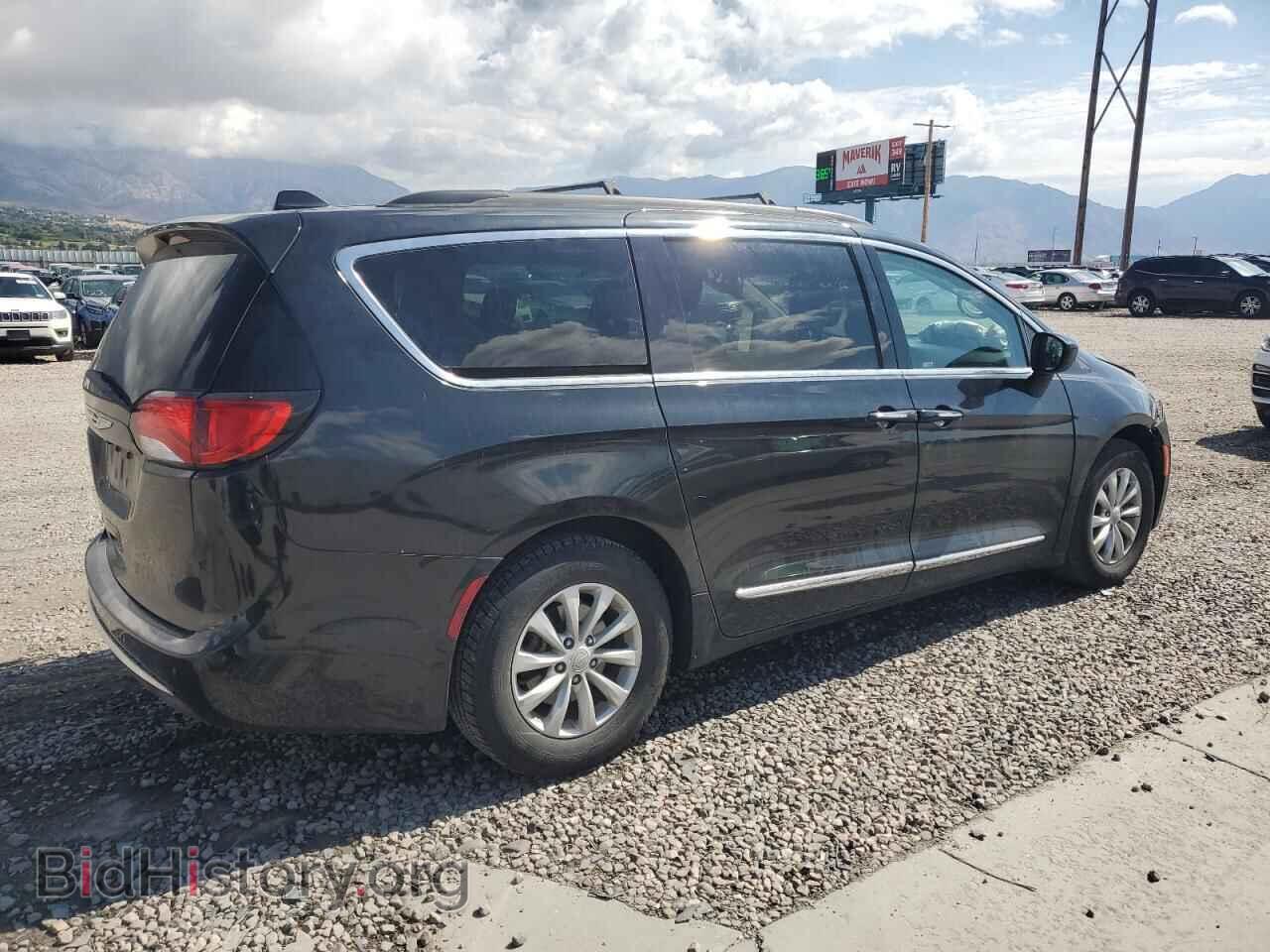 2017 CHRYSLER PACIFICA - VIN: 2C4RC1BG1HR642260 - Фото 3
