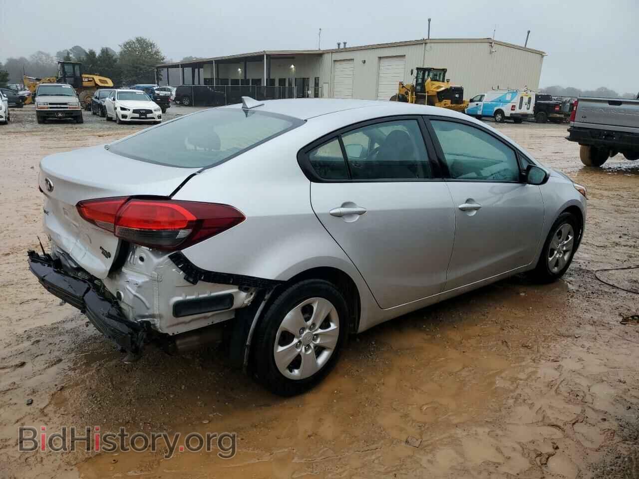 2017 KIA FORTE - VIN: 3KPFK4A71HE084288 - Фото 3