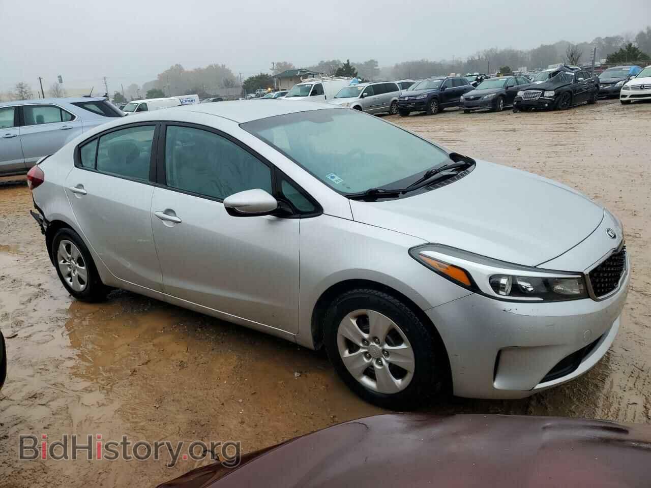 2017 KIA FORTE - VIN: 3KPFK4A71HE084288 - Фото 4