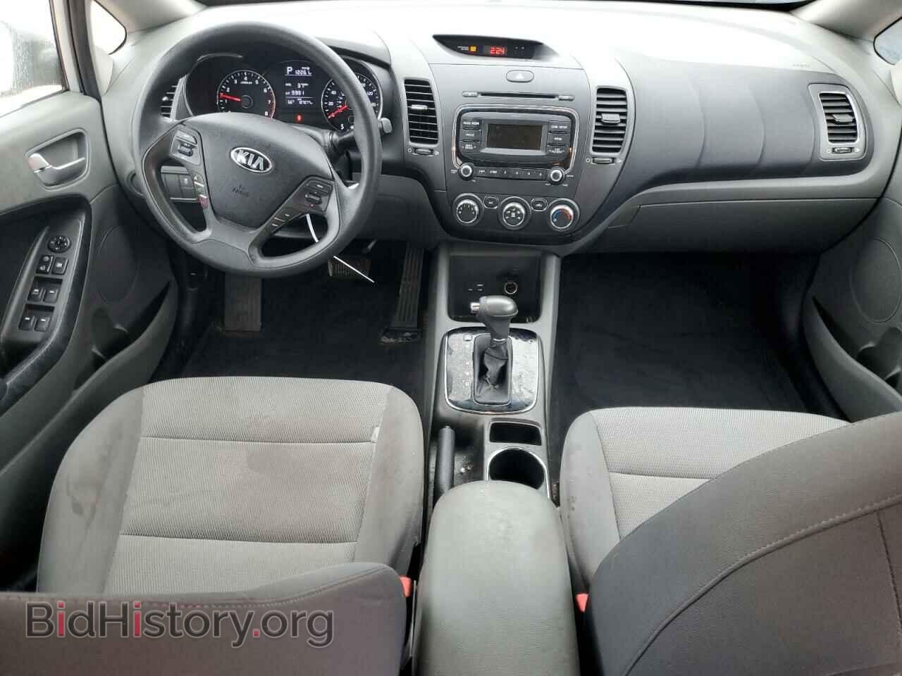 2017 KIA FORTE - VIN: 3KPFK4A71HE084288 - Фото 8