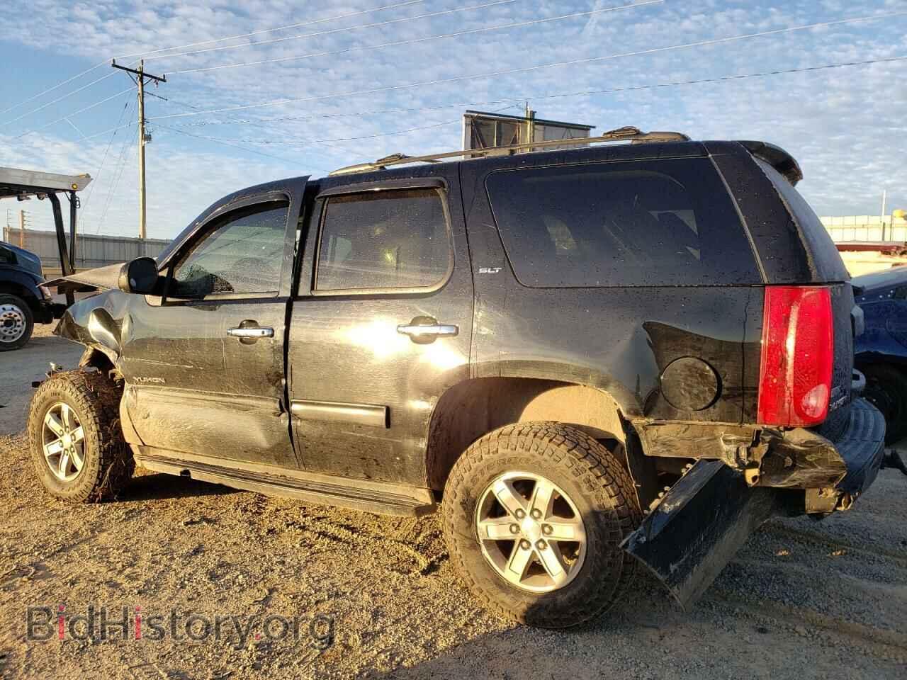 2012 GMC YUKON - VIN: 1GKS2CE06CR226321 - Photo 2