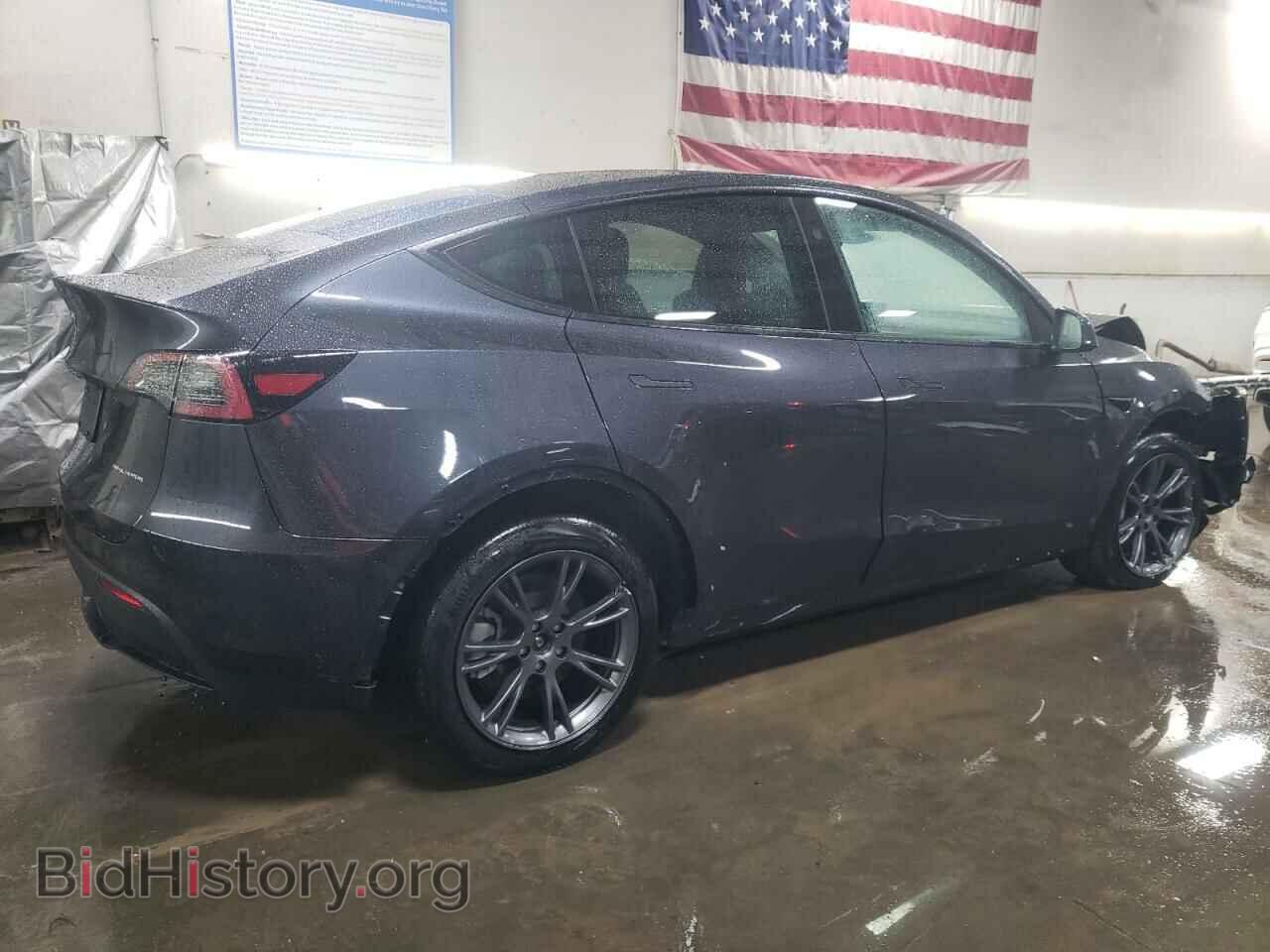 2024 TESLA MODEL Y - VIN: 7SAYGDEE8RF197074 - Фото 3