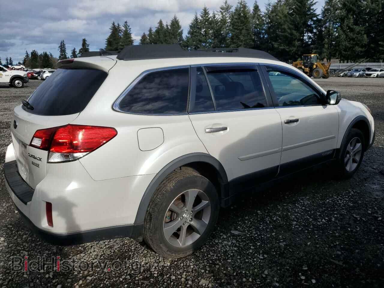 2014 SUBARU OUTBACK - VIN: 4S4BRBPC5E3269879 - Фото 3