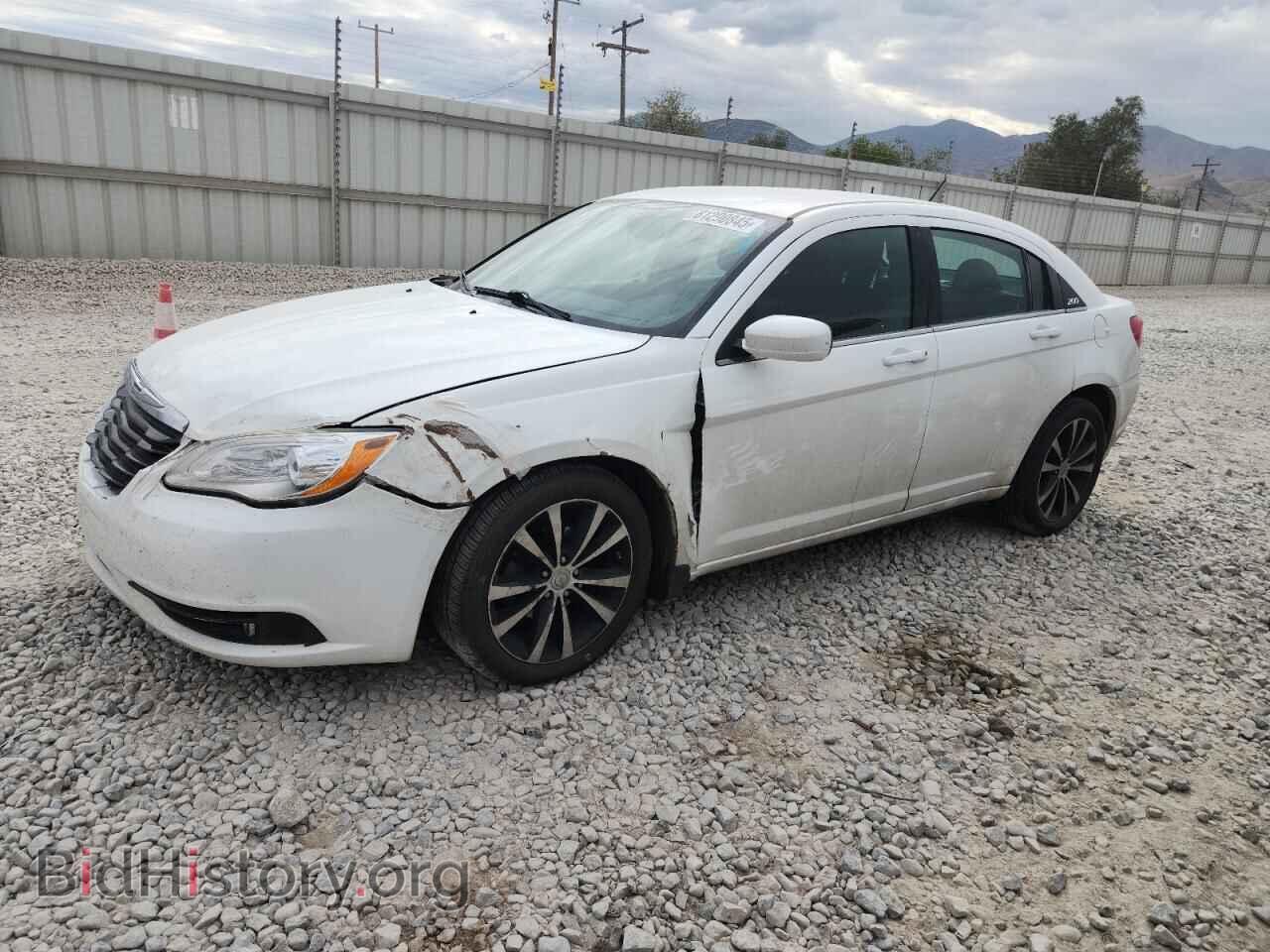 Фотография 1C3CCBBG7CN263642 - CHRYSLER 200 2012