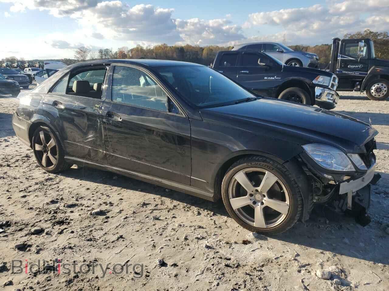 2011 MERCEDES-BENZ E-CLASS - VIN: WDDHF5GB2BA371833 - Фото 4