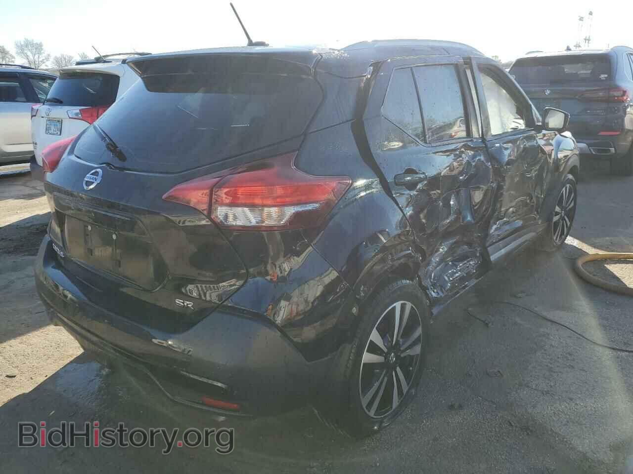 2019 NISSAN KICKS - VIN: 3N1CP5CU3KL567901 - Фото 3