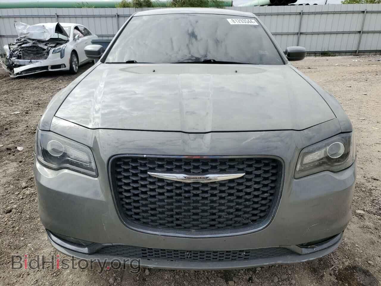 2019 CHRYSLER 300 - VIN: 2C3CCAGGXKH656044 - Фото 5