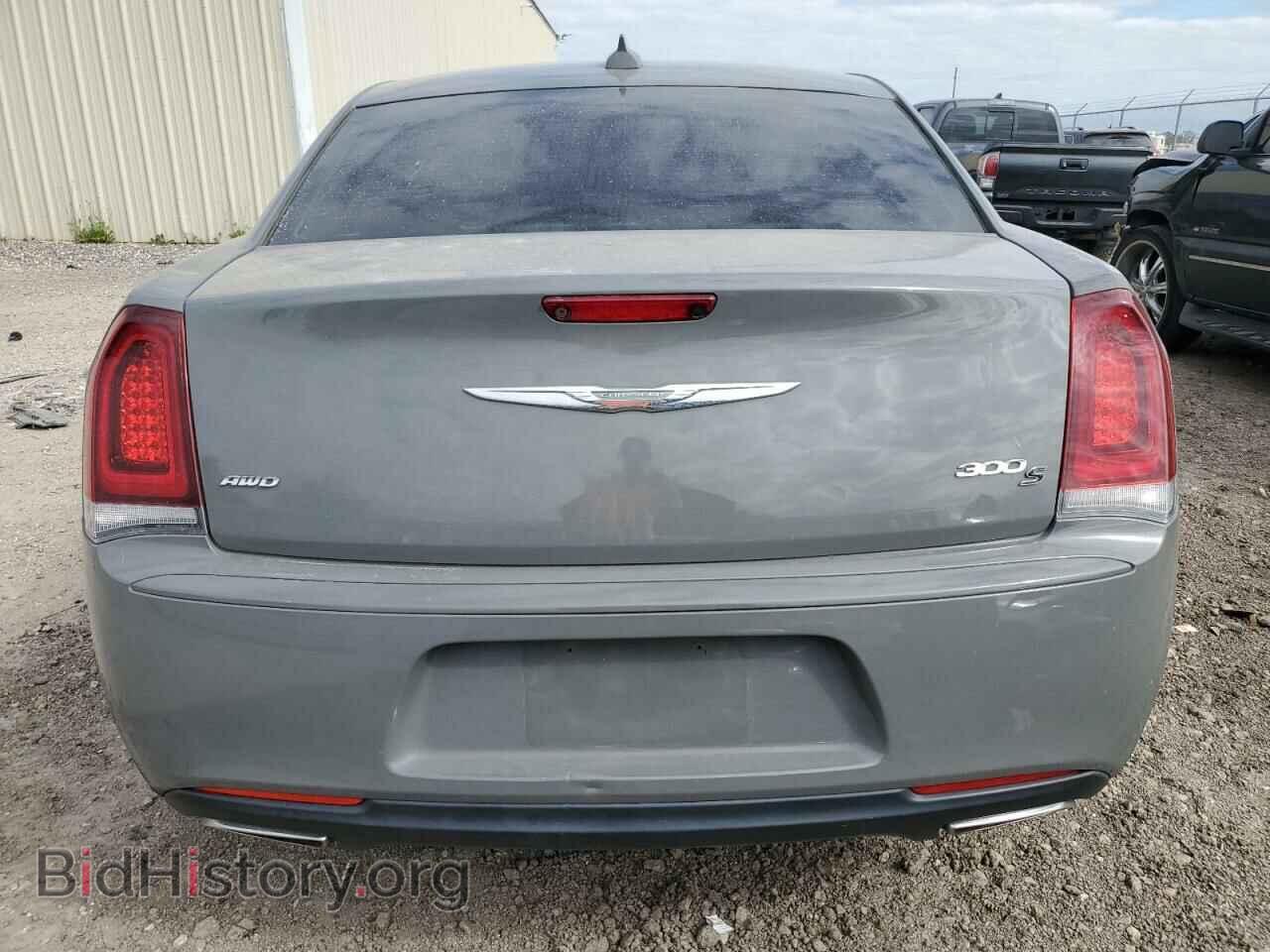 2019 CHRYSLER 300 - VIN: 2C3CCAGGXKH656044 - Фото 6
