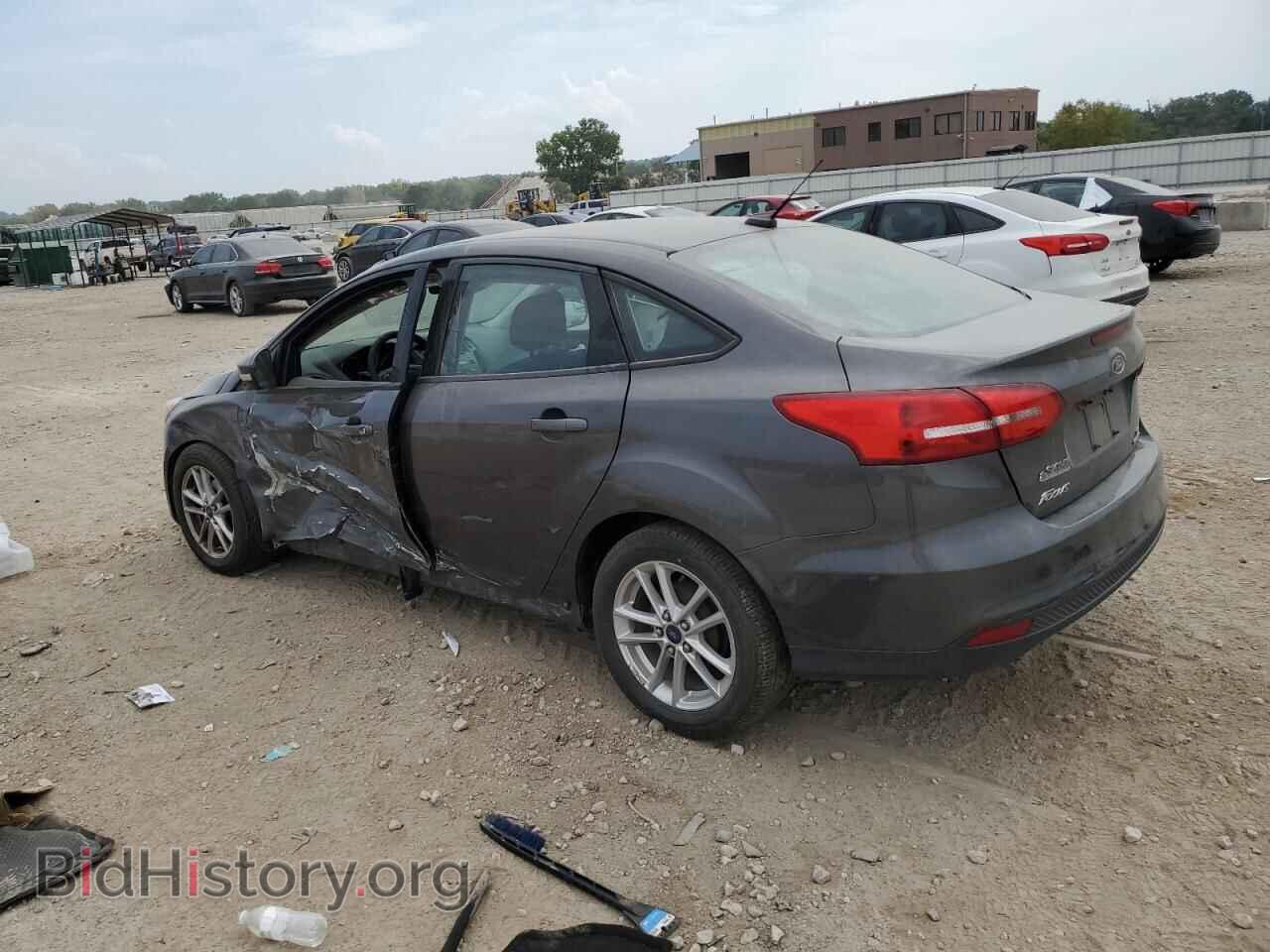 2016 FORD FOCUS - VIN: 1FADP3F28GL212442 - Фото 2