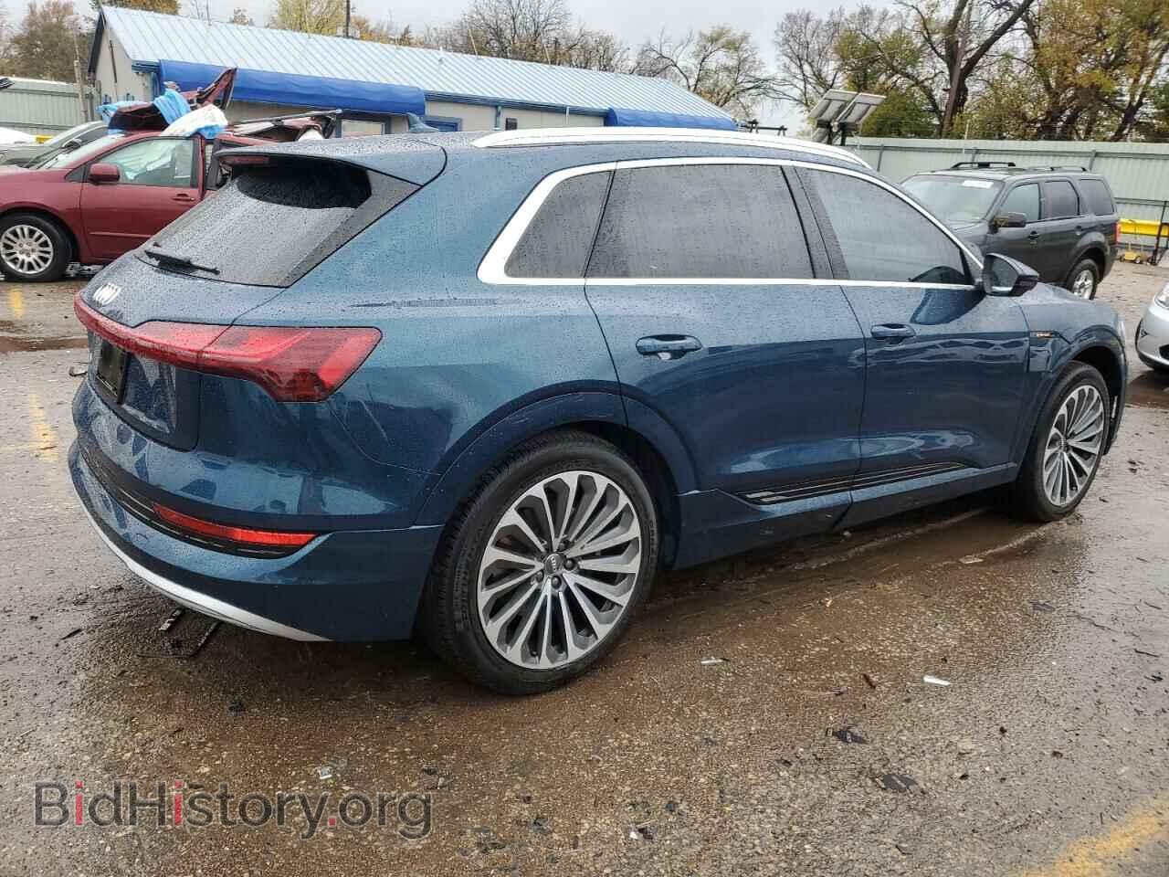 2019 AUDI E-TRON - VIN: WA1VAAGE7KB024095 - Фото 3
