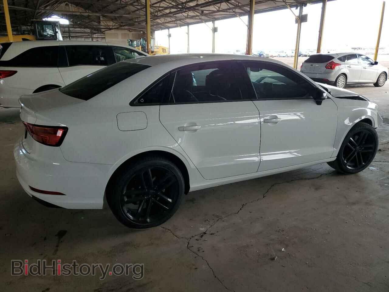 2018 AUDI A3 - VIN: WAUAUGFF1J1094797 - Фото 3