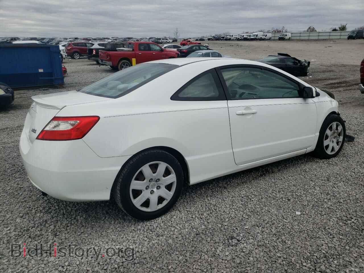 2011 HONDA CIVIC - VIN: 2HGFG1B62BH512159 - Фото 3