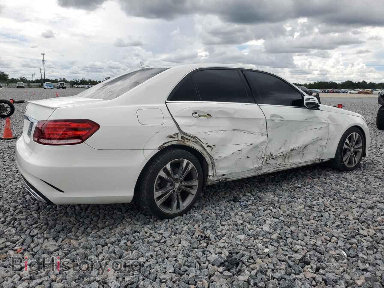 2014 MERCEDES-BENZ E-CLASS - VIN: WDDHF5KB3EA986015 - Фото 3