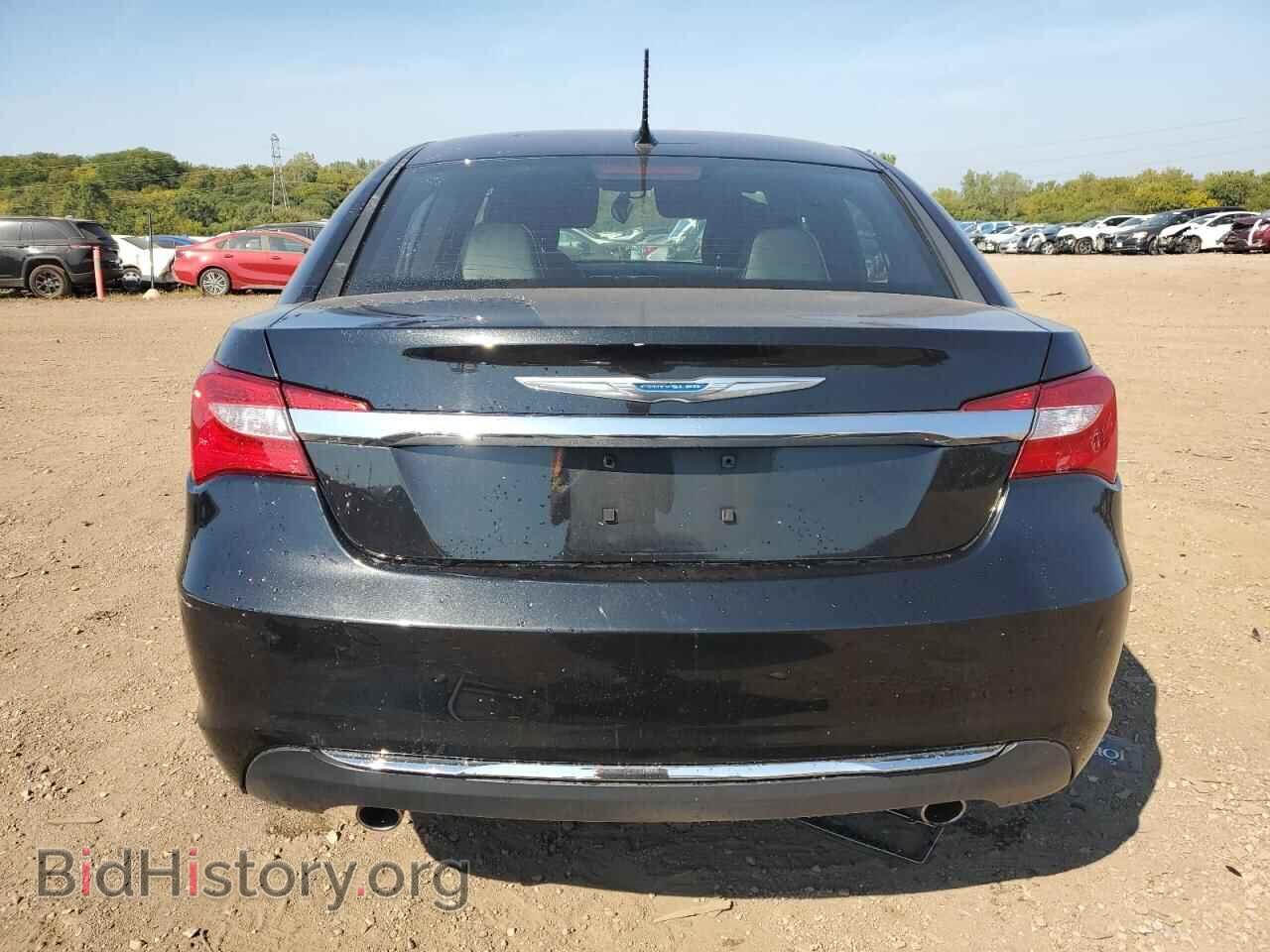 2011 CHRYSLER 200 - VIN: 1C3BC2FG2BN517813 - Фото 6