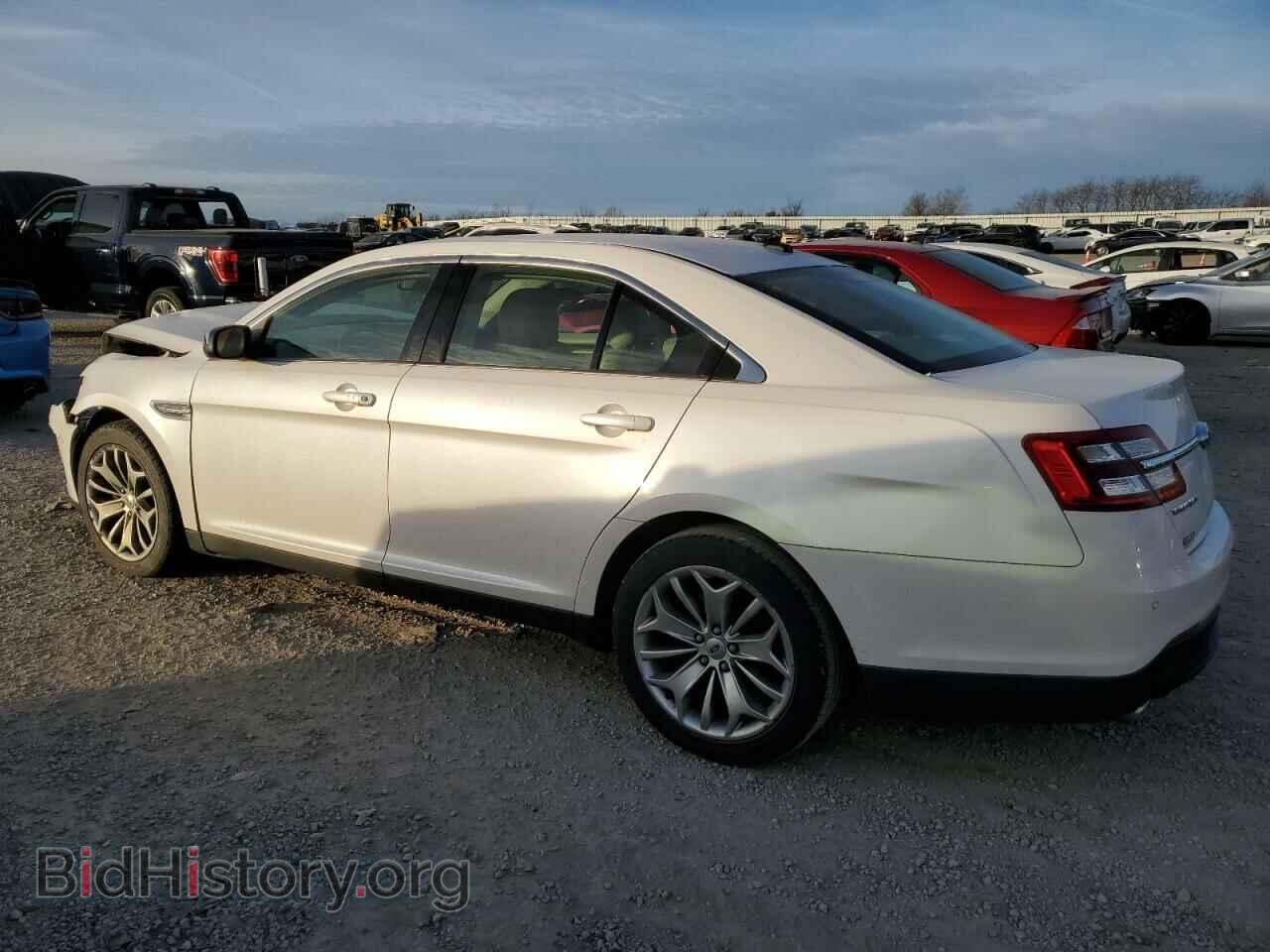 2013 FORD TAURUS - VIN: 1FAHP2F81DG131481 - Фото 2