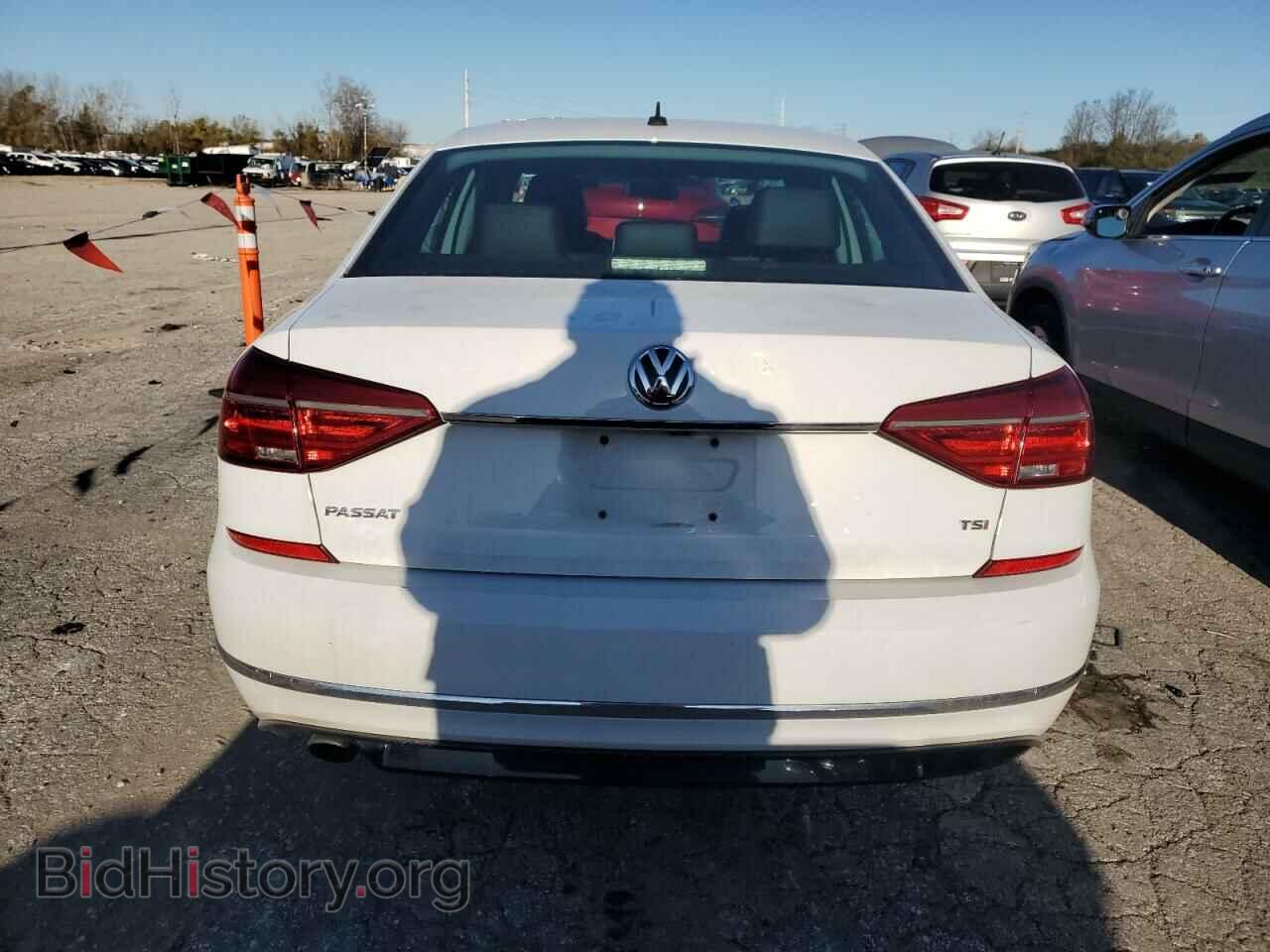 2016 VOLKSWAGEN PASSAT - VIN: 1VWAT7A36GC032339 - Фото 6