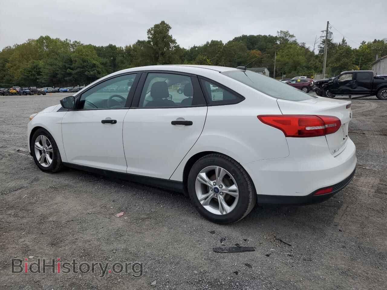 2016 FORD ALL Models - VIN: 1FADP3E26GL248504 - Фото 2