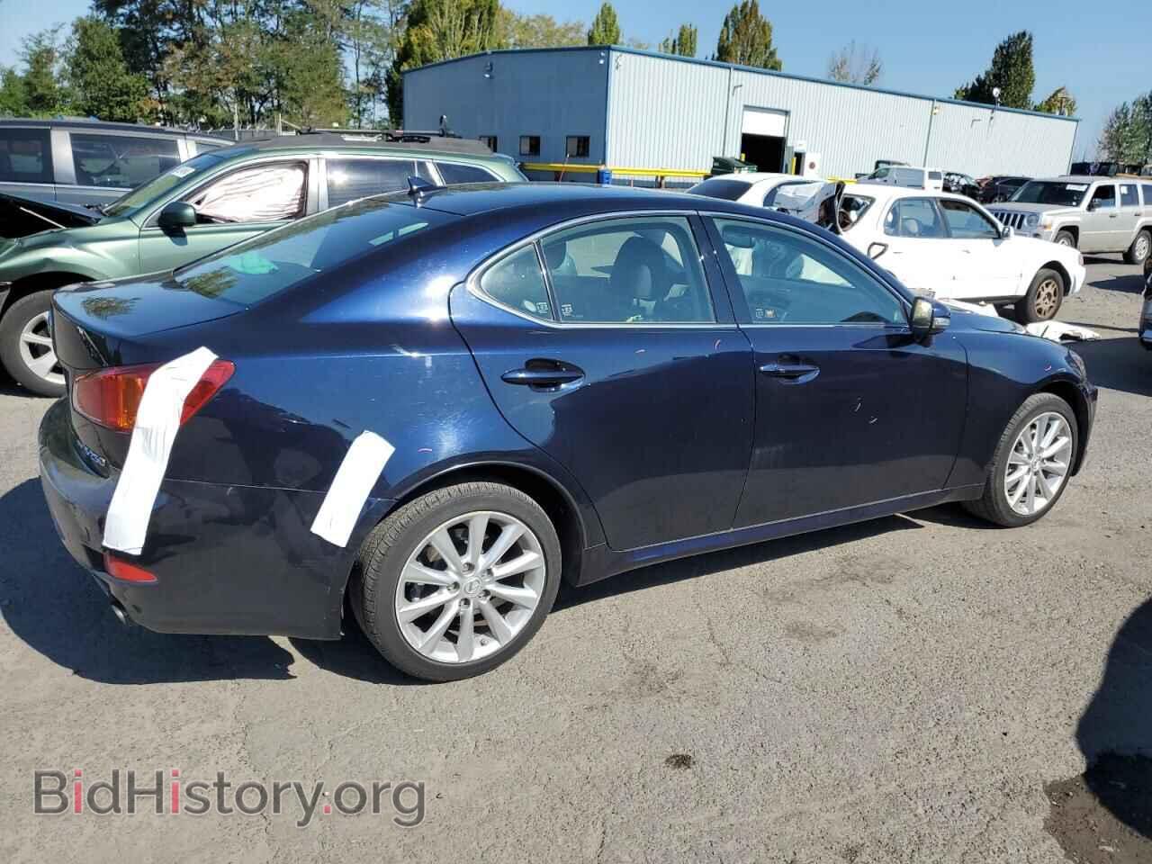 2010 LEXUS IS - VIN: JTHCF5C21A5038944 - Photo 3