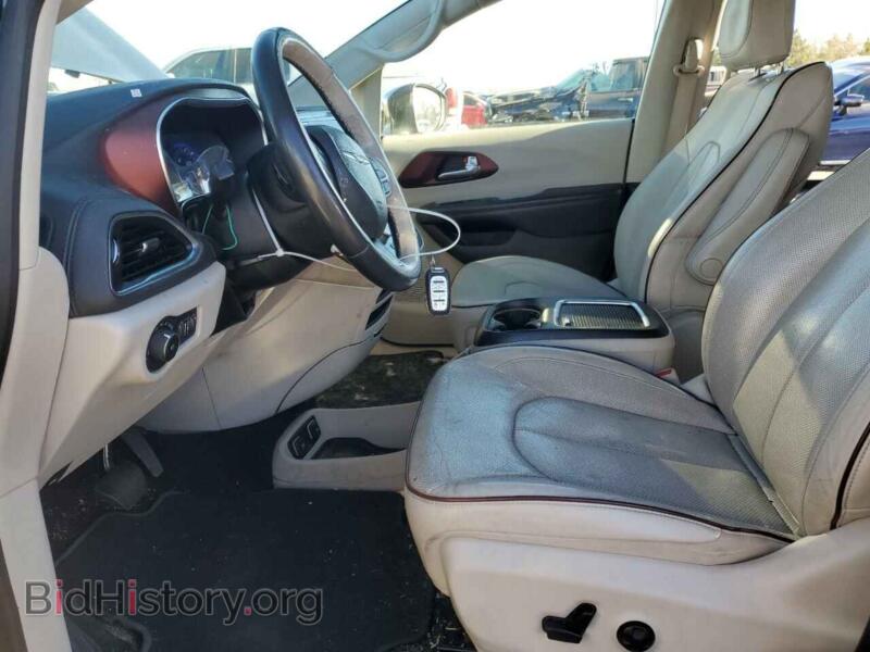 2020 Chrysler PACIFICA (VIN 2C4RC1GG3LR284144) — фото 7 из 13