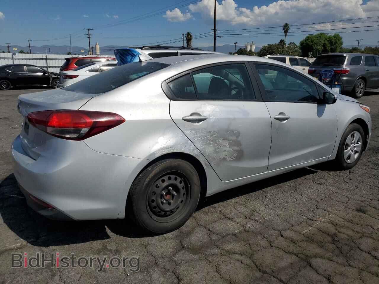 2017 KIA FORTE - VIN: 3KPFK4A74HE120538 - Фото 3
