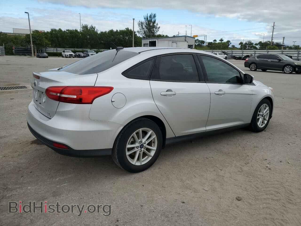 2018 FORD FOCUS - VIN: 1FADP3FEXJL266584 - Photo 3