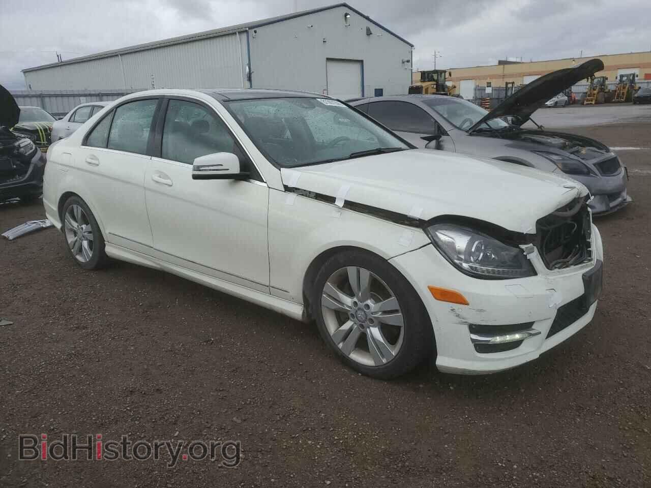 2012 MERCEDES-BENZ C-CLASS - VIN: WDDGF8BB4CA659066 - Фото 4